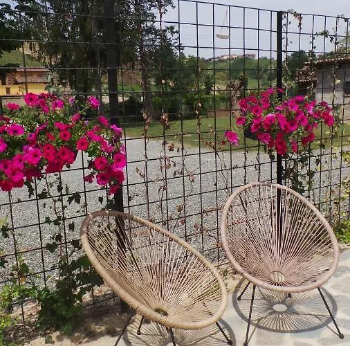 Sotto La Vigna Charm Adults Only Vacation Alojamento de Acomodação e Pequeno-almoço 4*